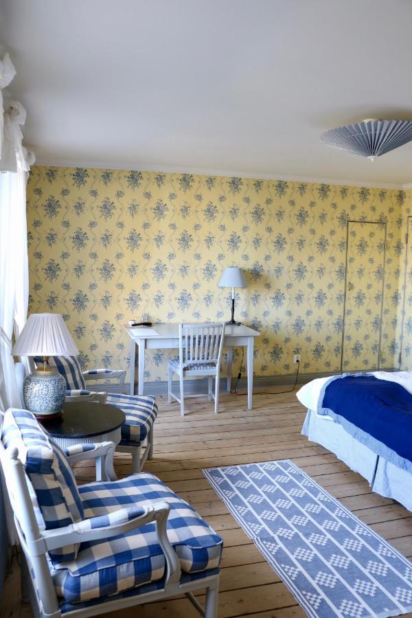 Thottska Villan Stromsholm エクステリア 写真